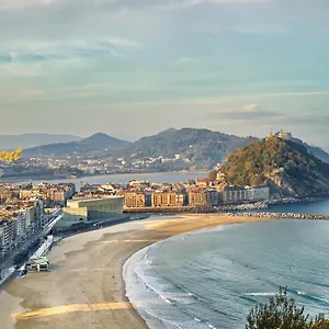 Near Sea - By Sansebastianapartments-es , San Sebastián España
